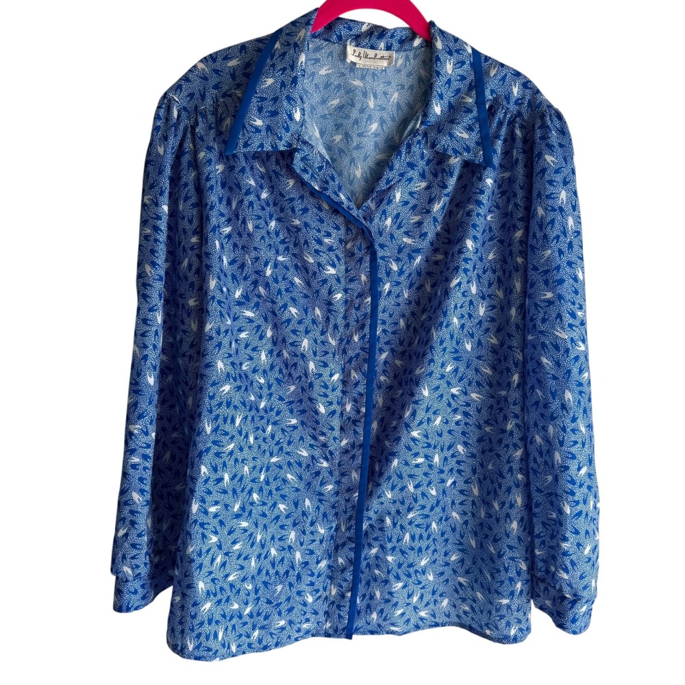 VINTAGE LADY MANHATTAN 80's Blue White Collared Ladies Blouse, 18W